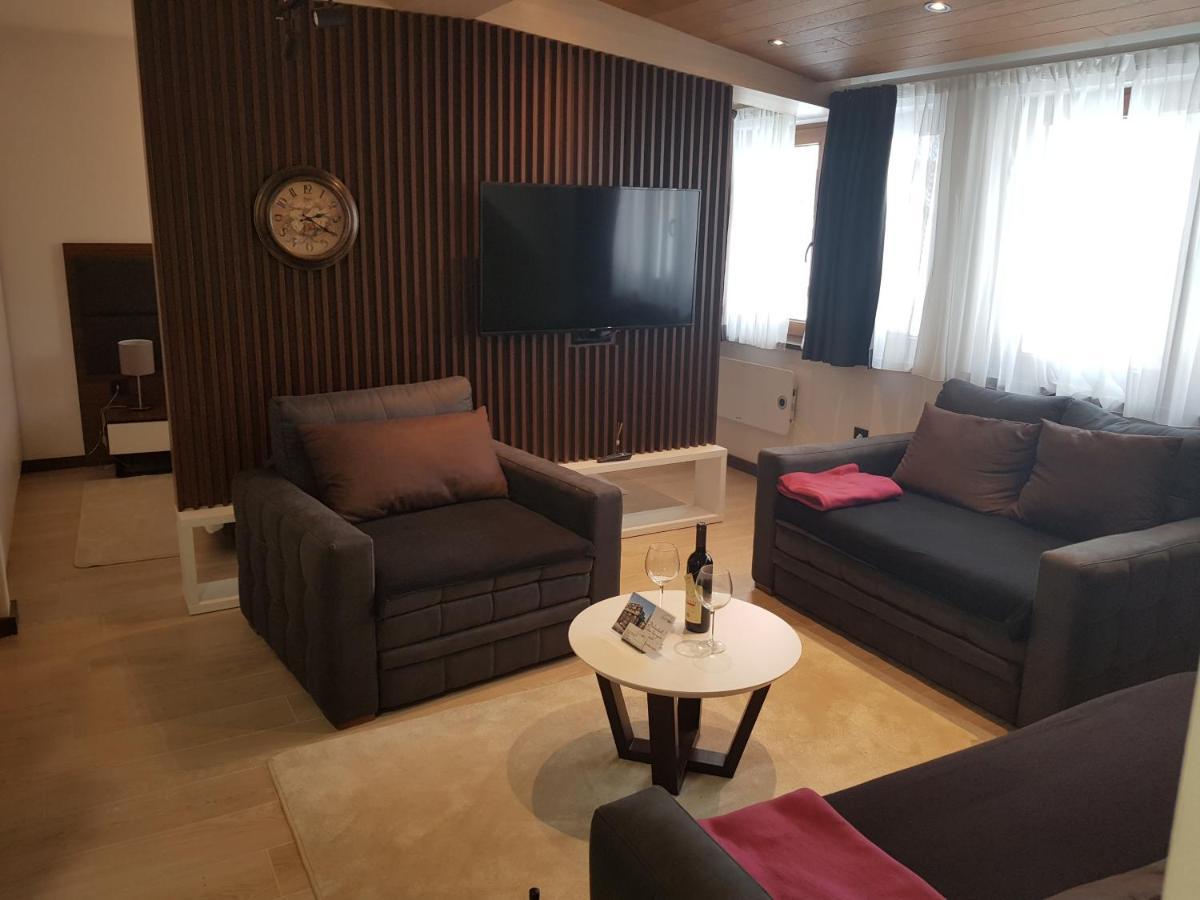 Family Apartmans Harry- Apartmans Of The Apart Hotel & Spa Zoned, Kopaonik - Special Benefit, Children Up To 13 Years Of Age Accompanied By Two Adults Stay For Free-Parking-Breakfast-Pool&Spa ภายนอก รูปภาพ