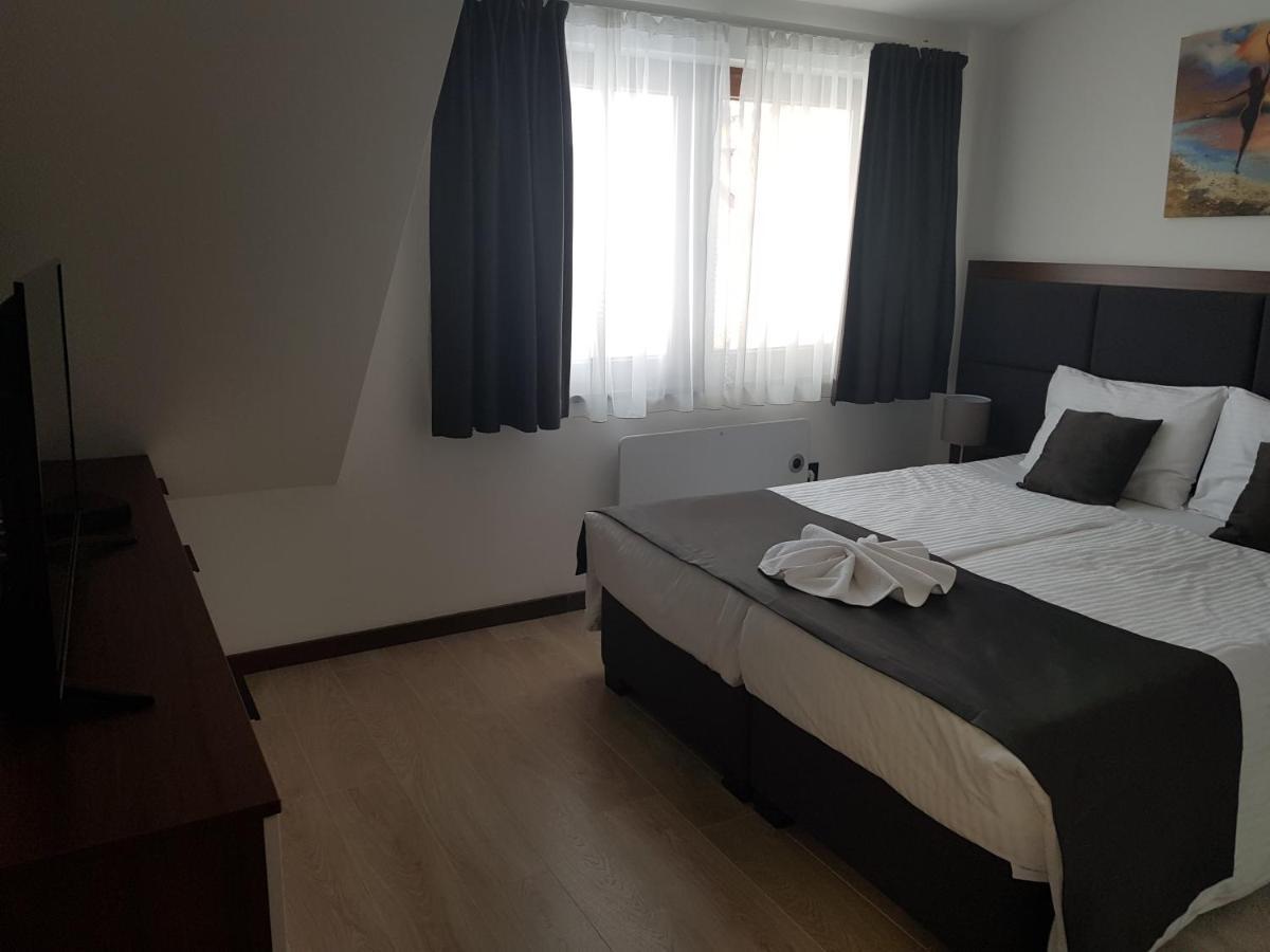 Family Apartmans Harry- Apartmans Of The Apart Hotel & Spa Zoned, Kopaonik - Special Benefit, Children Up To 13 Years Of Age Accompanied By Two Adults Stay For Free-Parking-Breakfast-Pool&Spa ภายนอก รูปภาพ