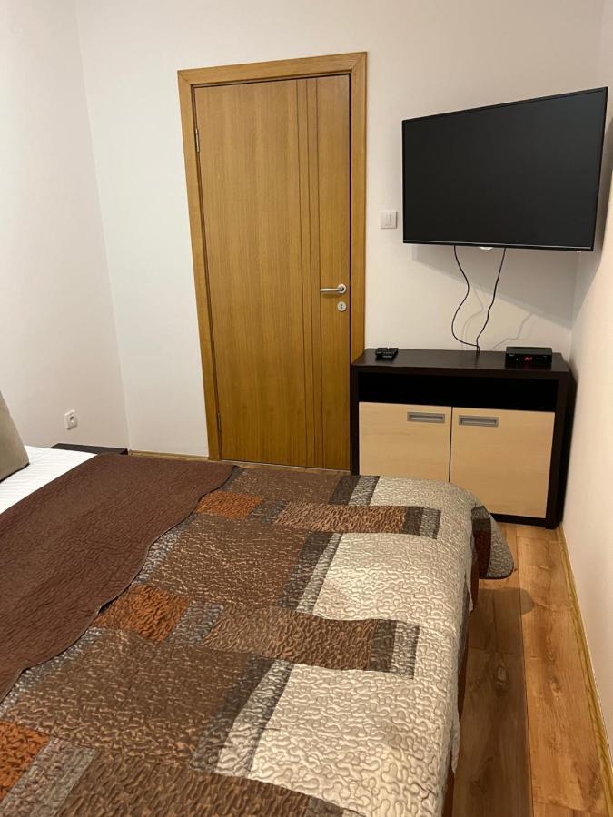 Family Apartmans Harry- Apartmans Of The Apart Hotel & Spa Zoned, Kopaonik - Special Benefit, Children Up To 13 Years Of Age Accompanied By Two Adults Stay For Free-Parking-Breakfast-Pool&Spa ภายนอก รูปภาพ