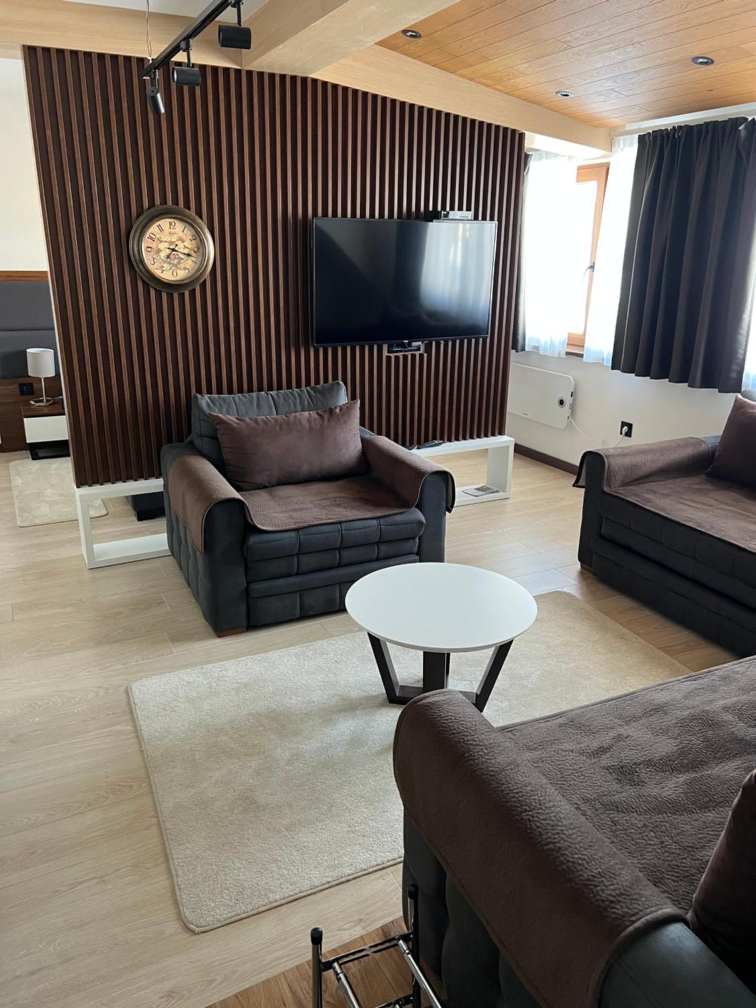 Family Apartmans Harry- Apartmans Of The Apart Hotel & Spa Zoned, Kopaonik - Special Benefit, Children Up To 13 Years Of Age Accompanied By Two Adults Stay For Free-Parking-Breakfast-Pool&Spa ภายนอก รูปภาพ
