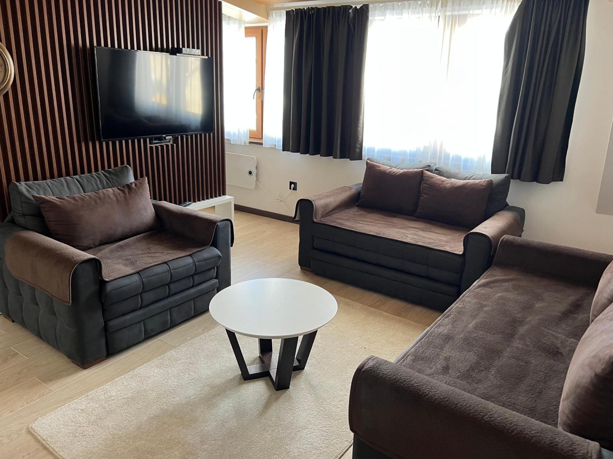 Family Apartmans Harry- Apartmans Of The Apart Hotel & Spa Zoned, Kopaonik - Special Benefit, Children Up To 13 Years Of Age Accompanied By Two Adults Stay For Free-Parking-Breakfast-Pool&Spa ภายนอก รูปภาพ